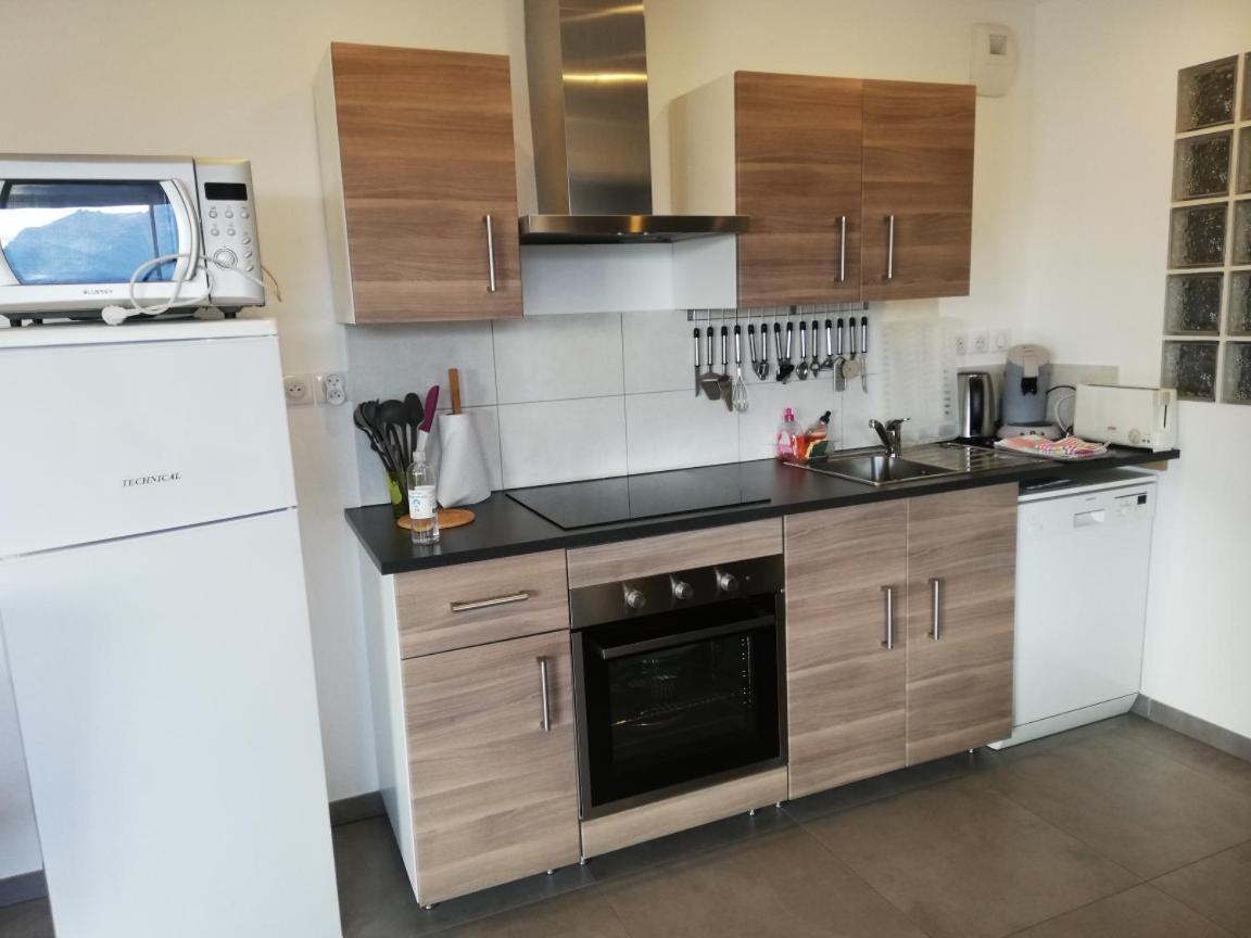 Les Chaix Apartment Chorges Bagian luar foto